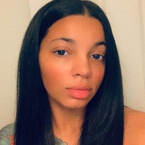 Meet your Posher, Quiana